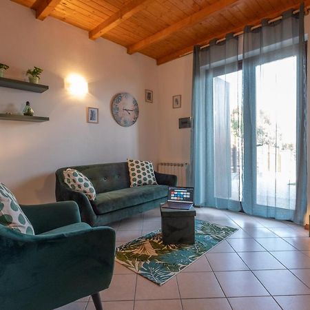 Happy Guest Apartments - Lake & Green Oasis ريفا ديل سولتو المظهر الخارجي الصورة